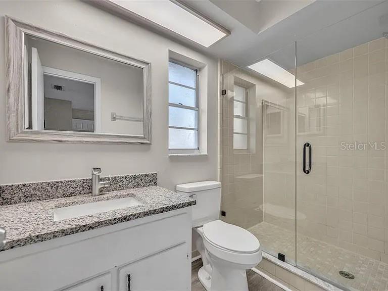 Image 10 of 14 For 2715 Dellwood Drive