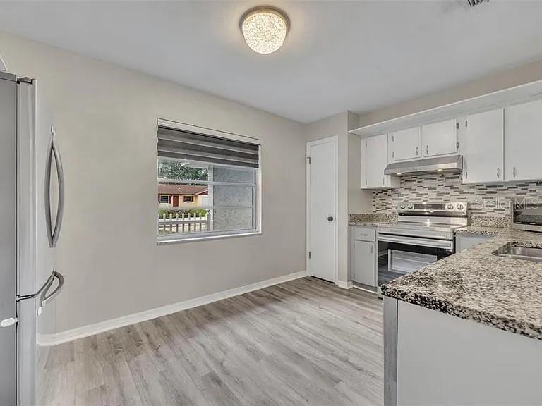 Image 3 of 14 For 2715 Dellwood Drive