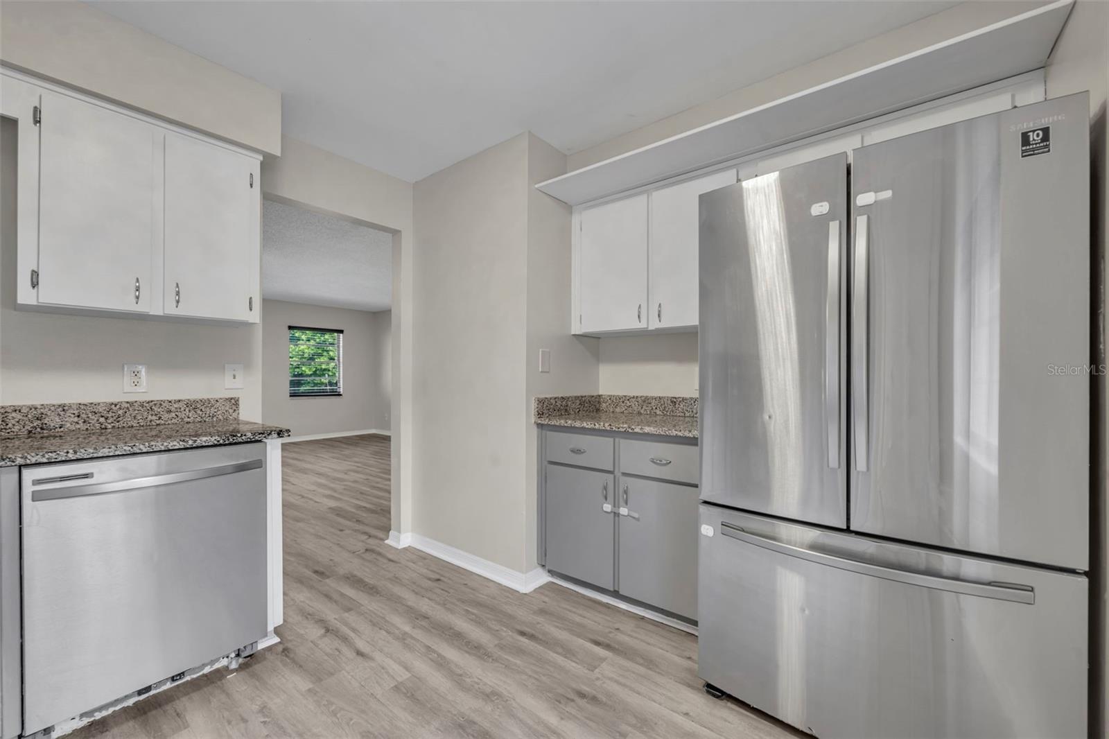 Image 4 of 14 For 2715 Dellwood Drive