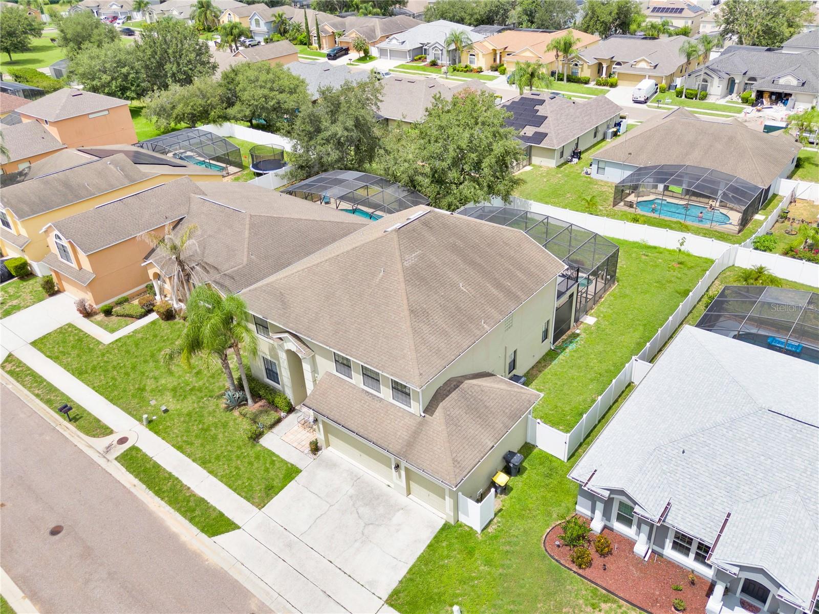 Image 12 of 49 For 155 Waltham Court