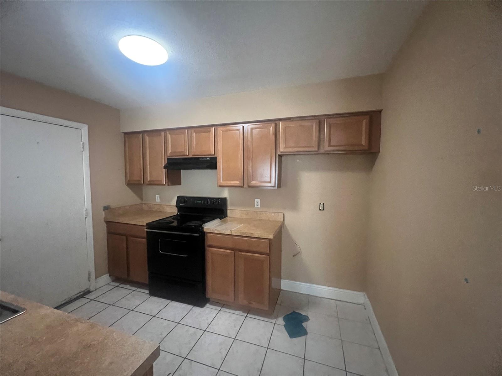 Image 4 of 15 For 10230 Genesee Lane