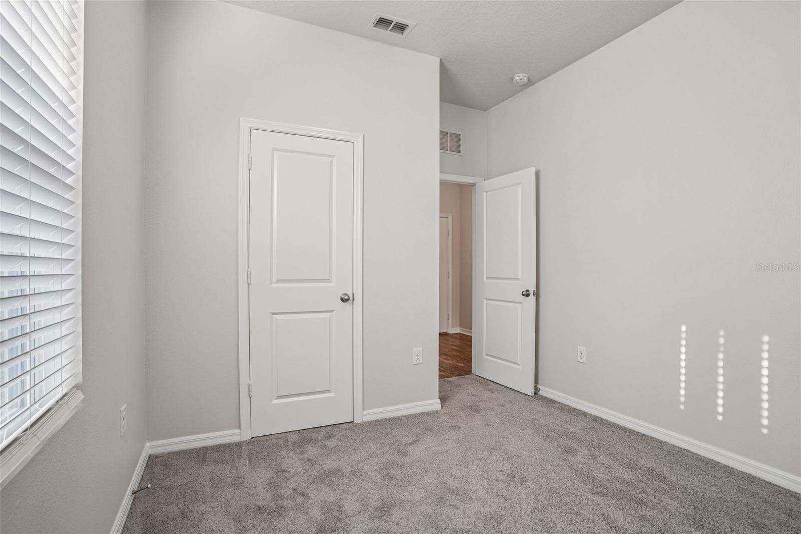 Image 22 of 28 For 3035 Nova Scotia Way