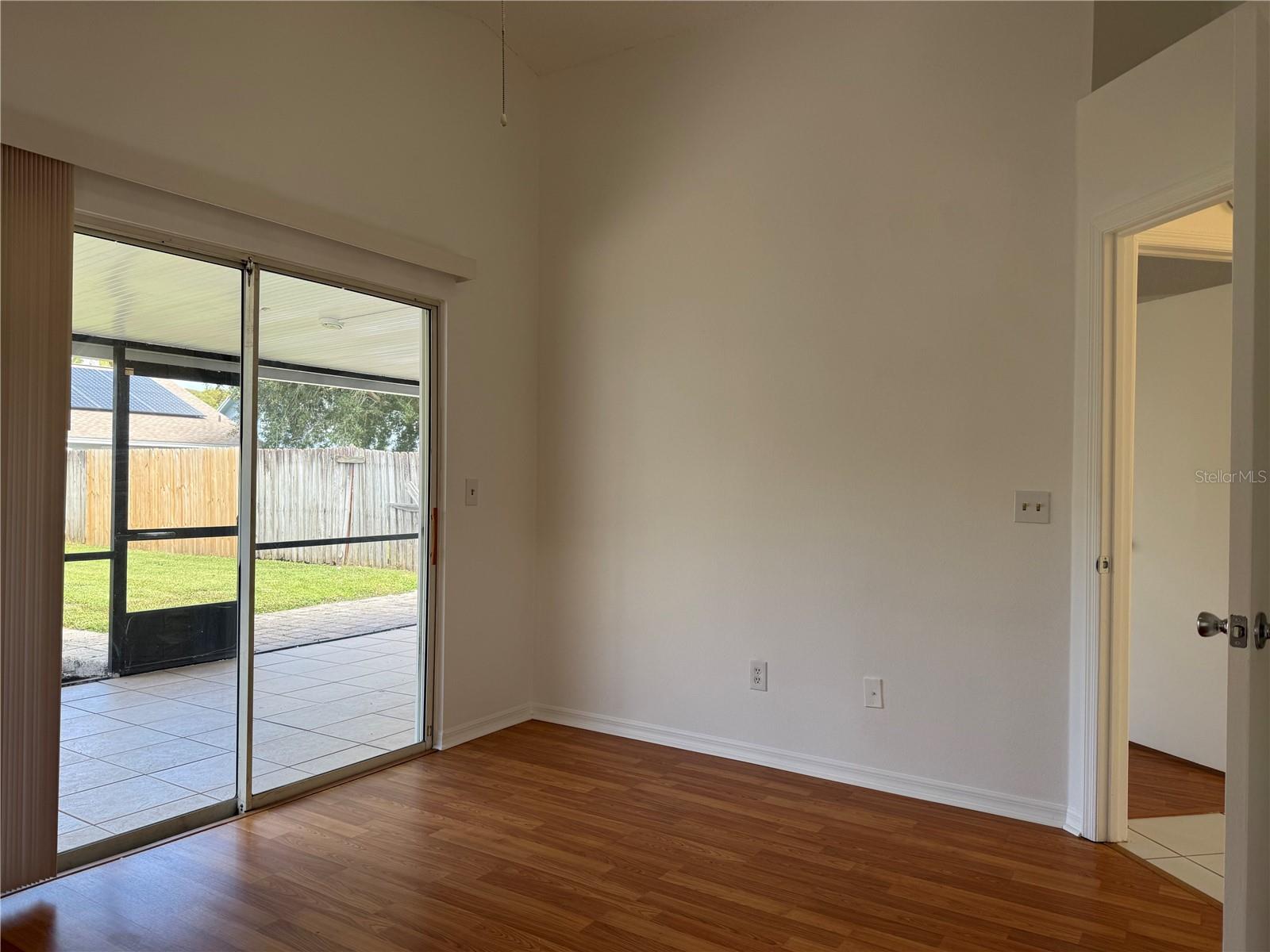 Image 13 of 31 For 7870 Brockwood Circle