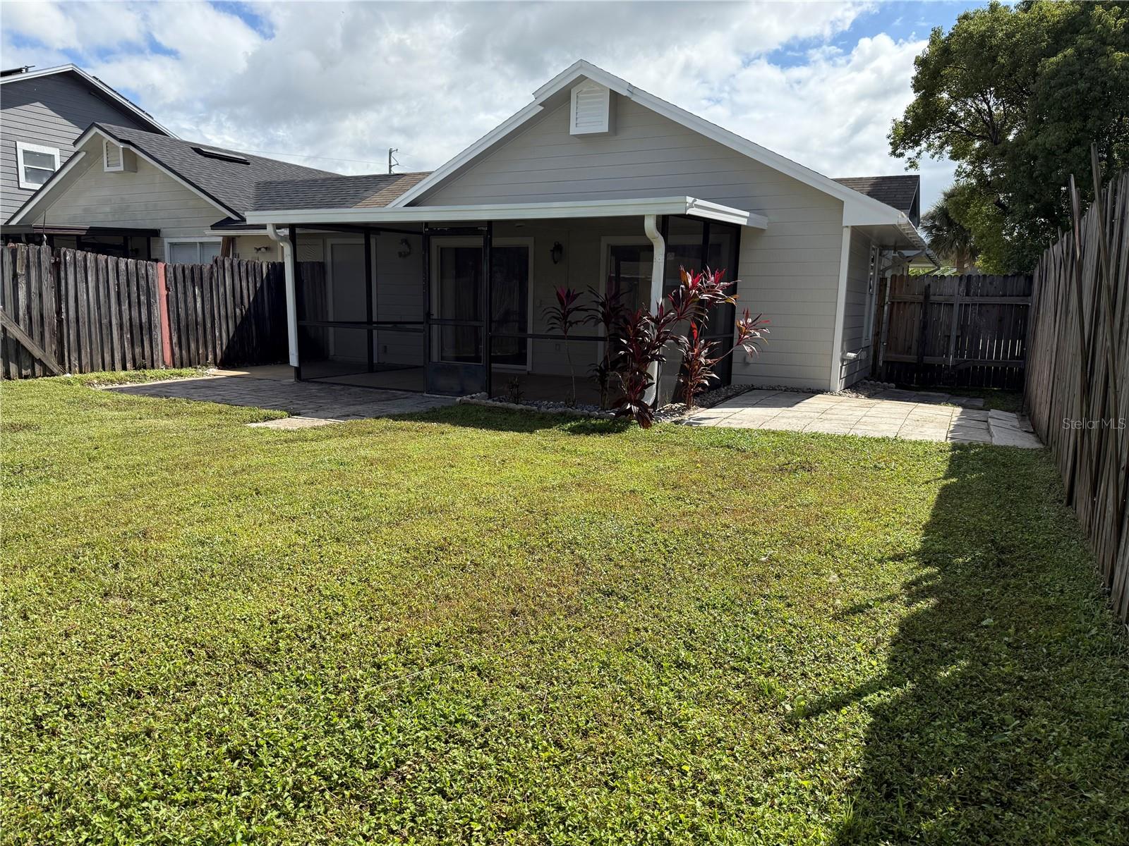 Image 25 of 31 For 7870 Brockwood Circle