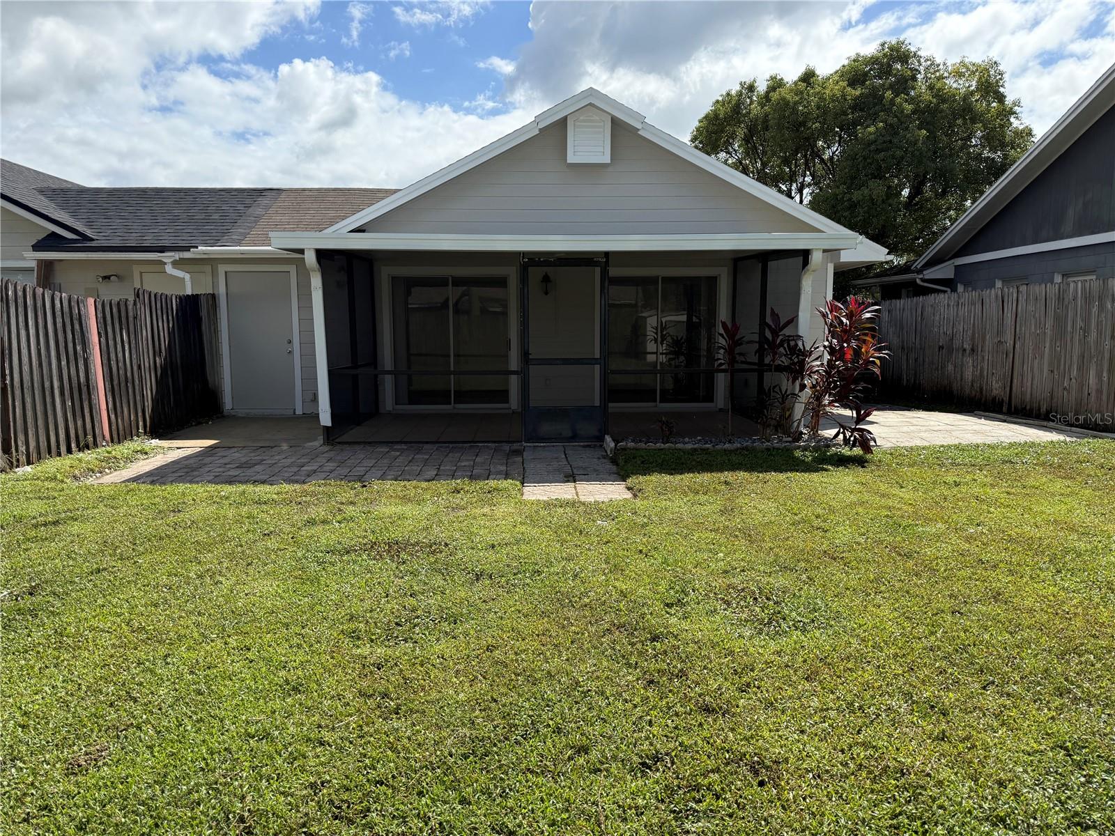 Image 28 of 31 For 7870 Brockwood Circle