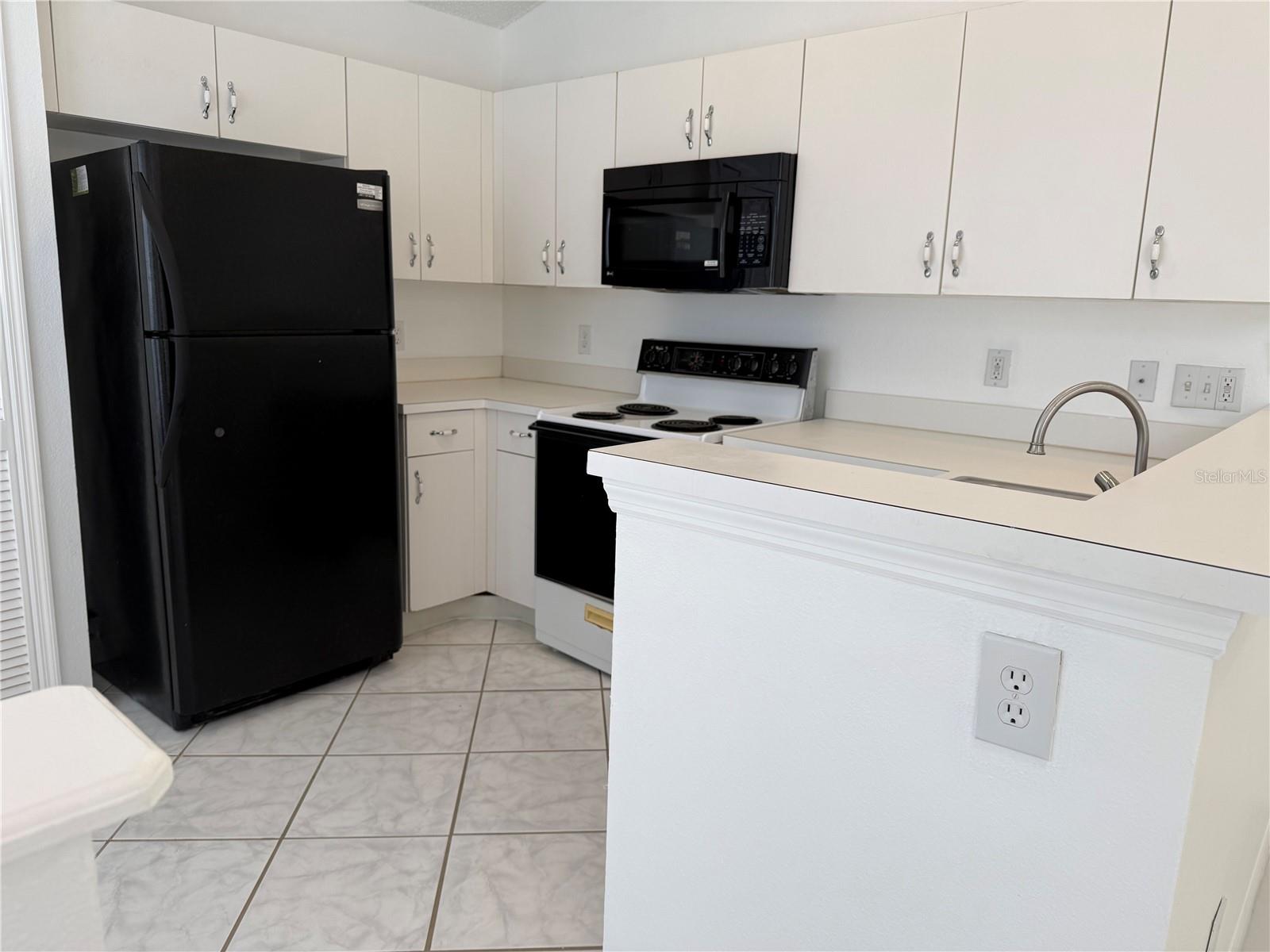 Image 3 of 31 For 7870 Brockwood Circle