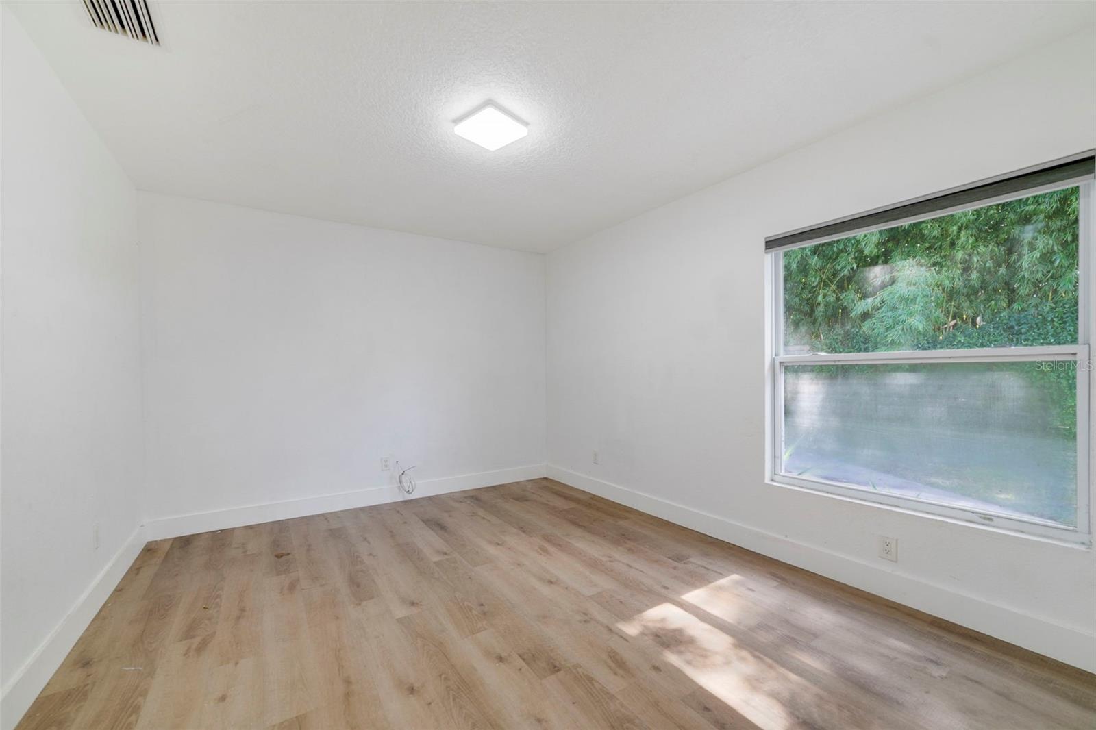 Image 13 of 25 For 449 Citadel Drive