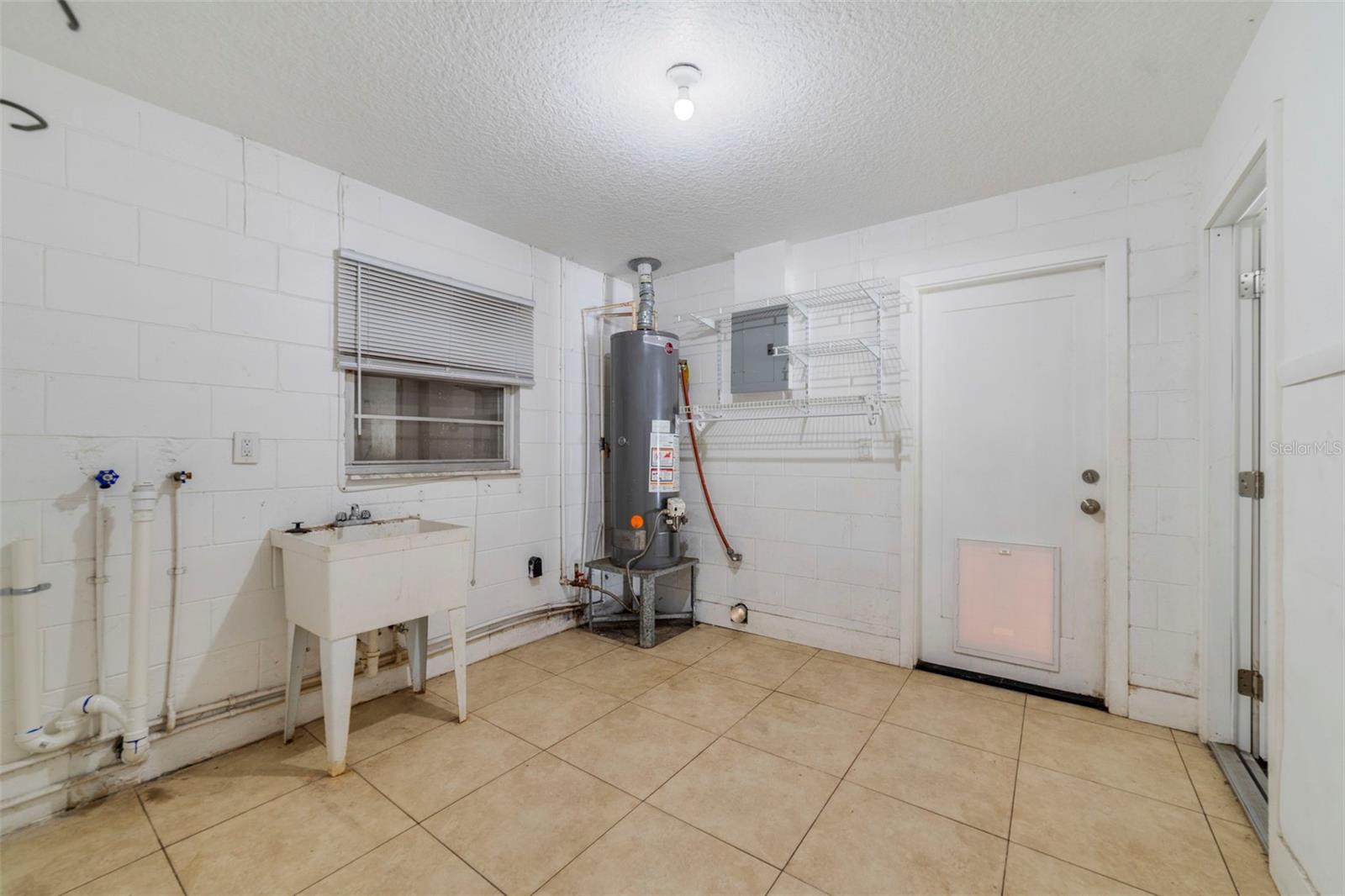 Image 17 of 25 For 449 Citadel Drive