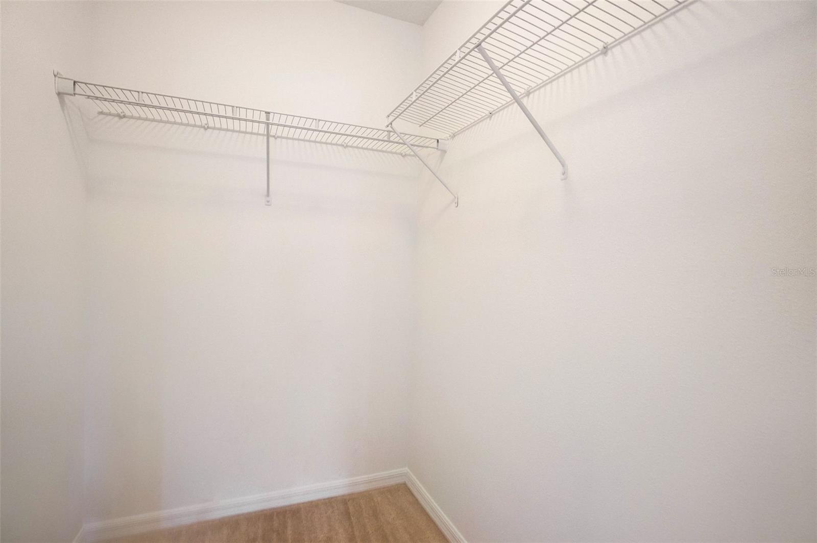 Image 18 of 27 For 3426 Puxton Drive