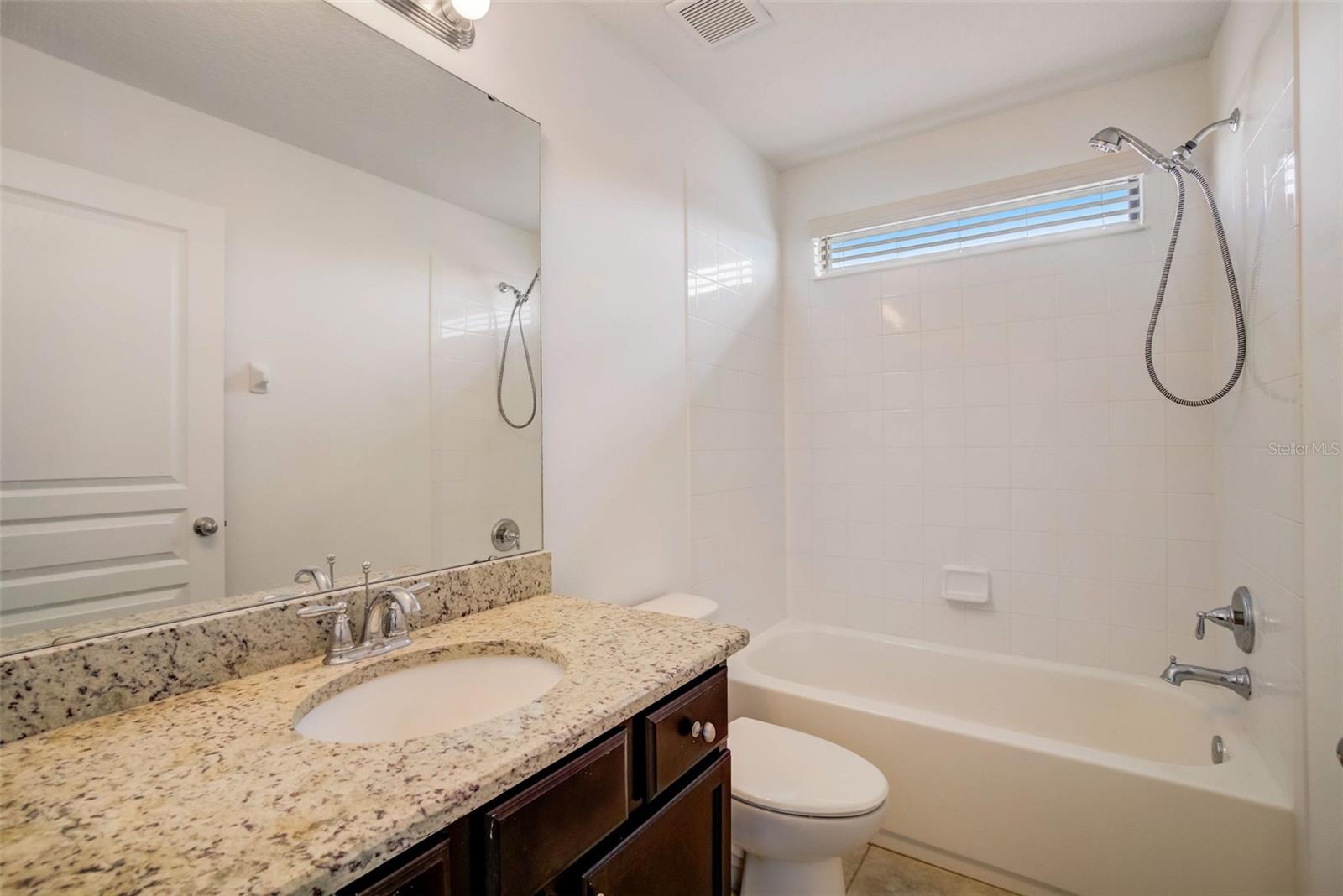 Image 20 of 27 For 3426 Puxton Drive