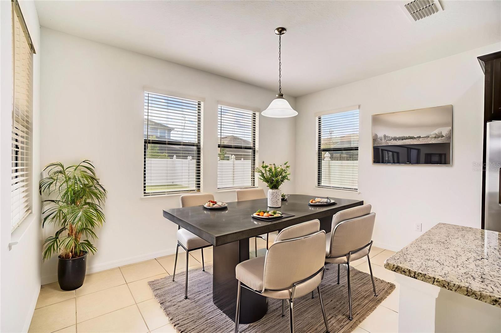 Image 6 of 27 For 3426 Puxton Drive