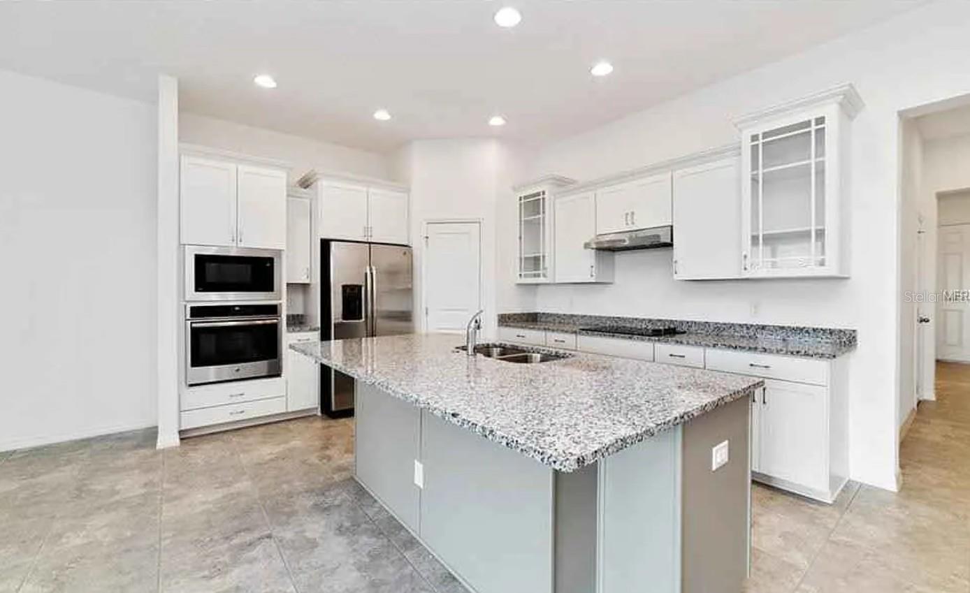 Image 3 of 4 For 5305 Jubiloso Drive