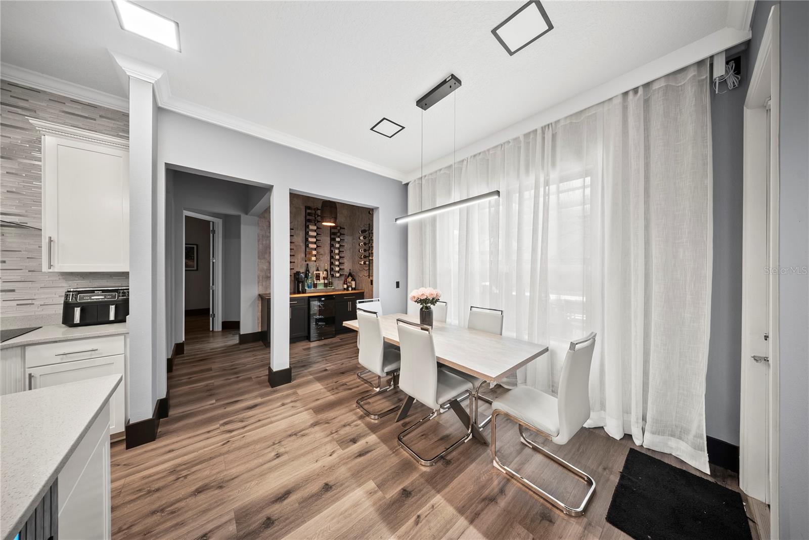 Image 10 of 56 For 9453 Prince Harry Drive