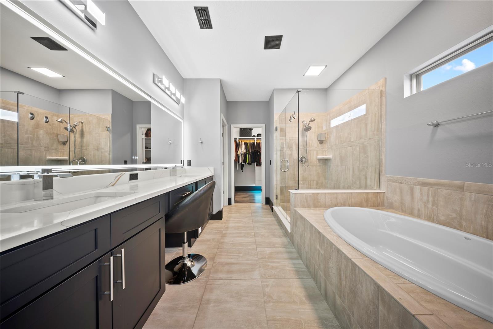 Image 36 of 56 For 9453 Prince Harry Drive