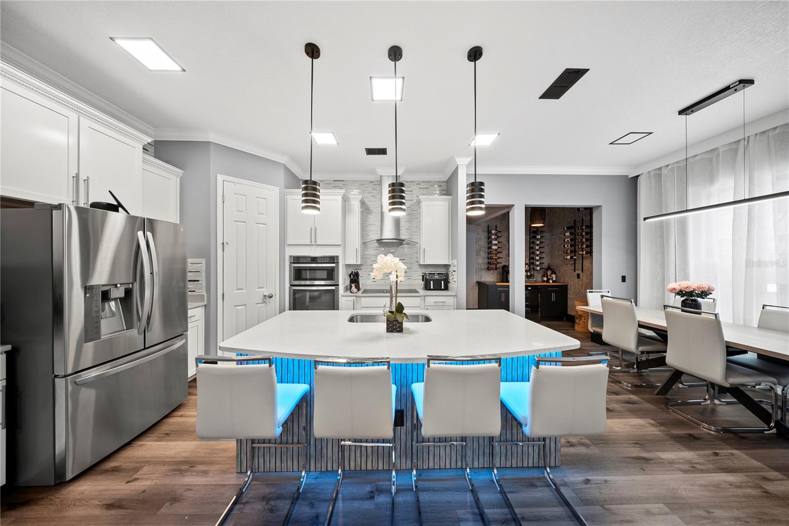 Image 7 of 56 For 9453 Prince Harry Drive