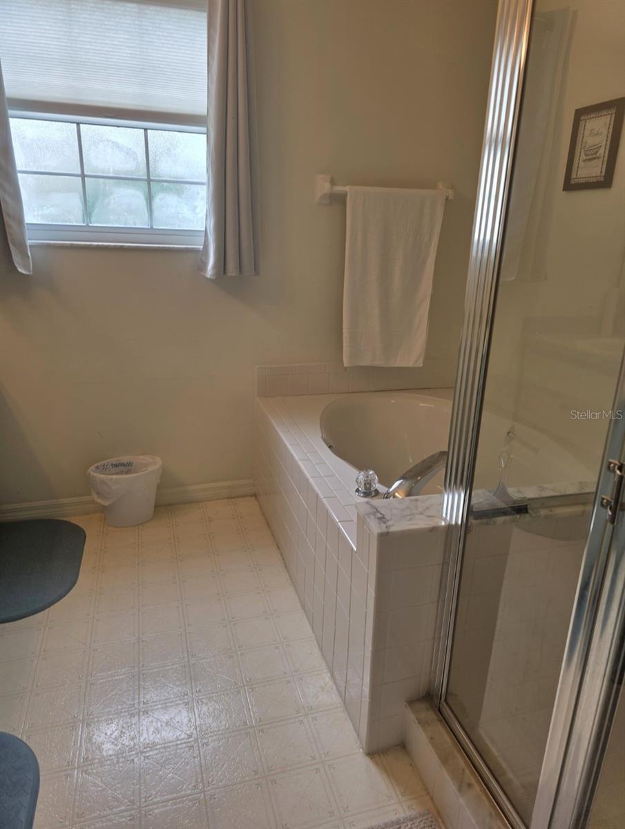 Image 15 of 27 For 10137 192nd Circle