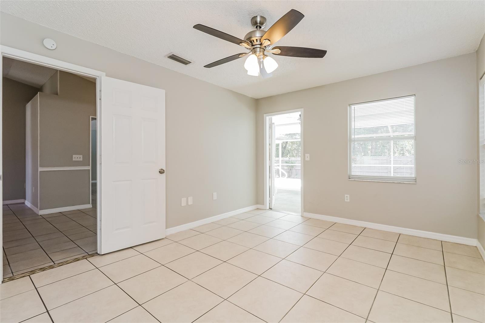 Image 12 of 21 For 8461 Red Roe Drive