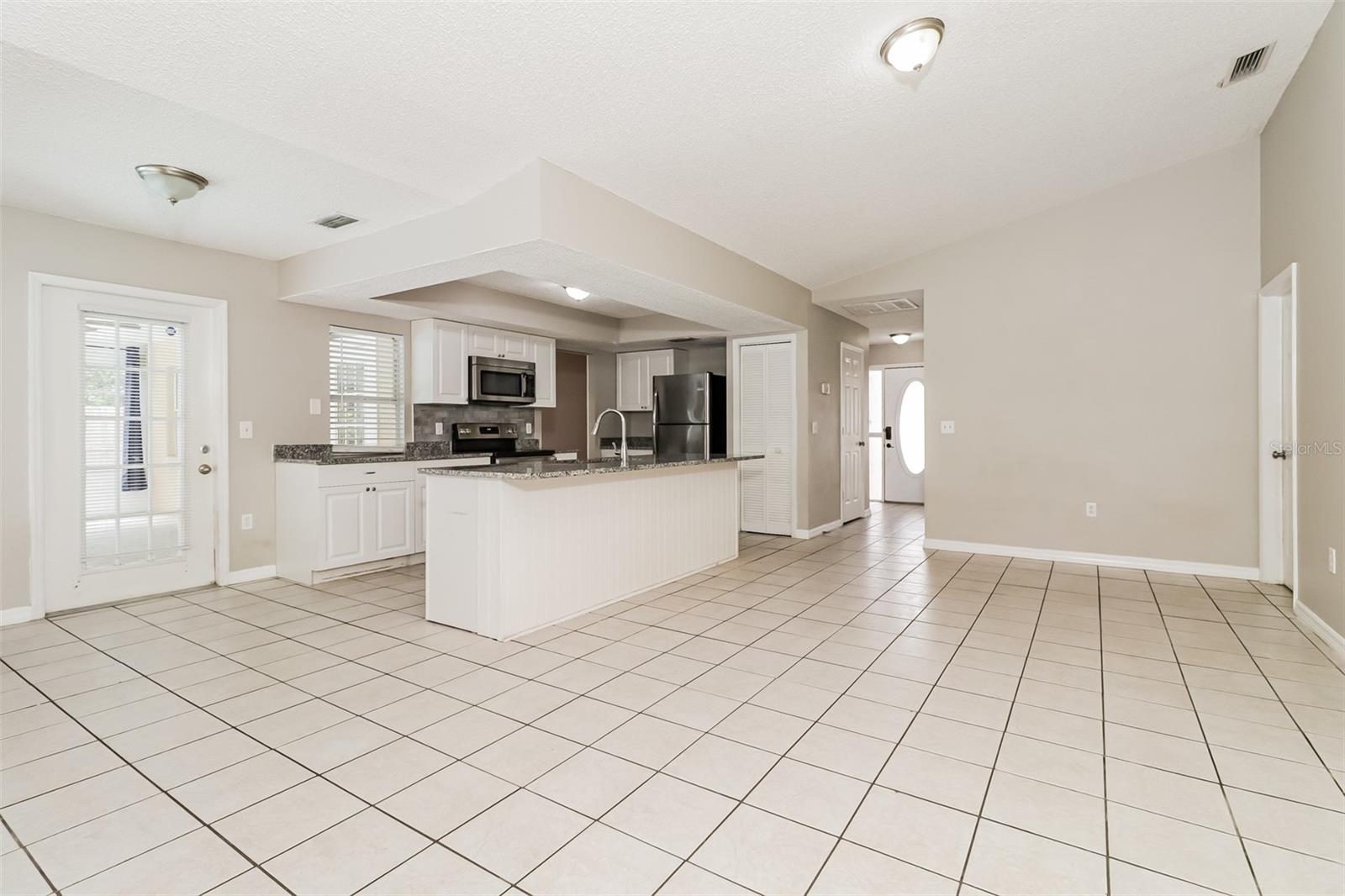 Image 7 of 21 For 8461 Red Roe Drive