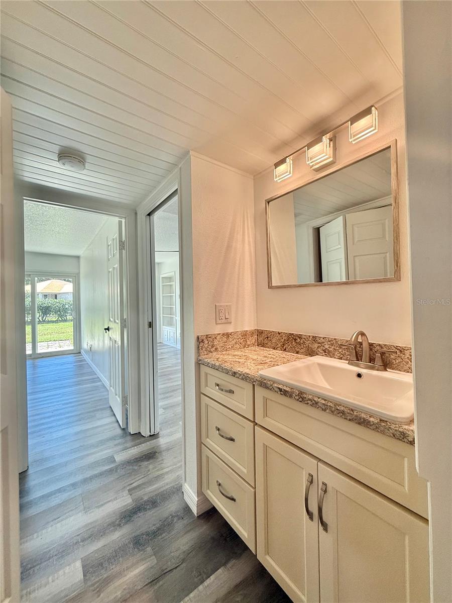 Image 13 of 16 For 1051 Highland Street 4b