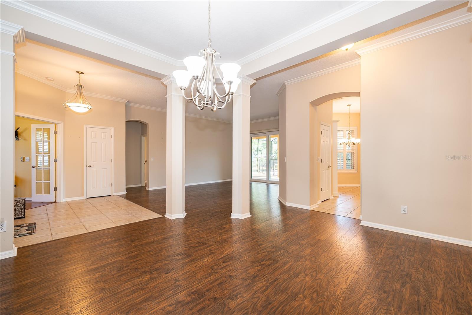 Image 16 of 46 For 721 Hupa Court