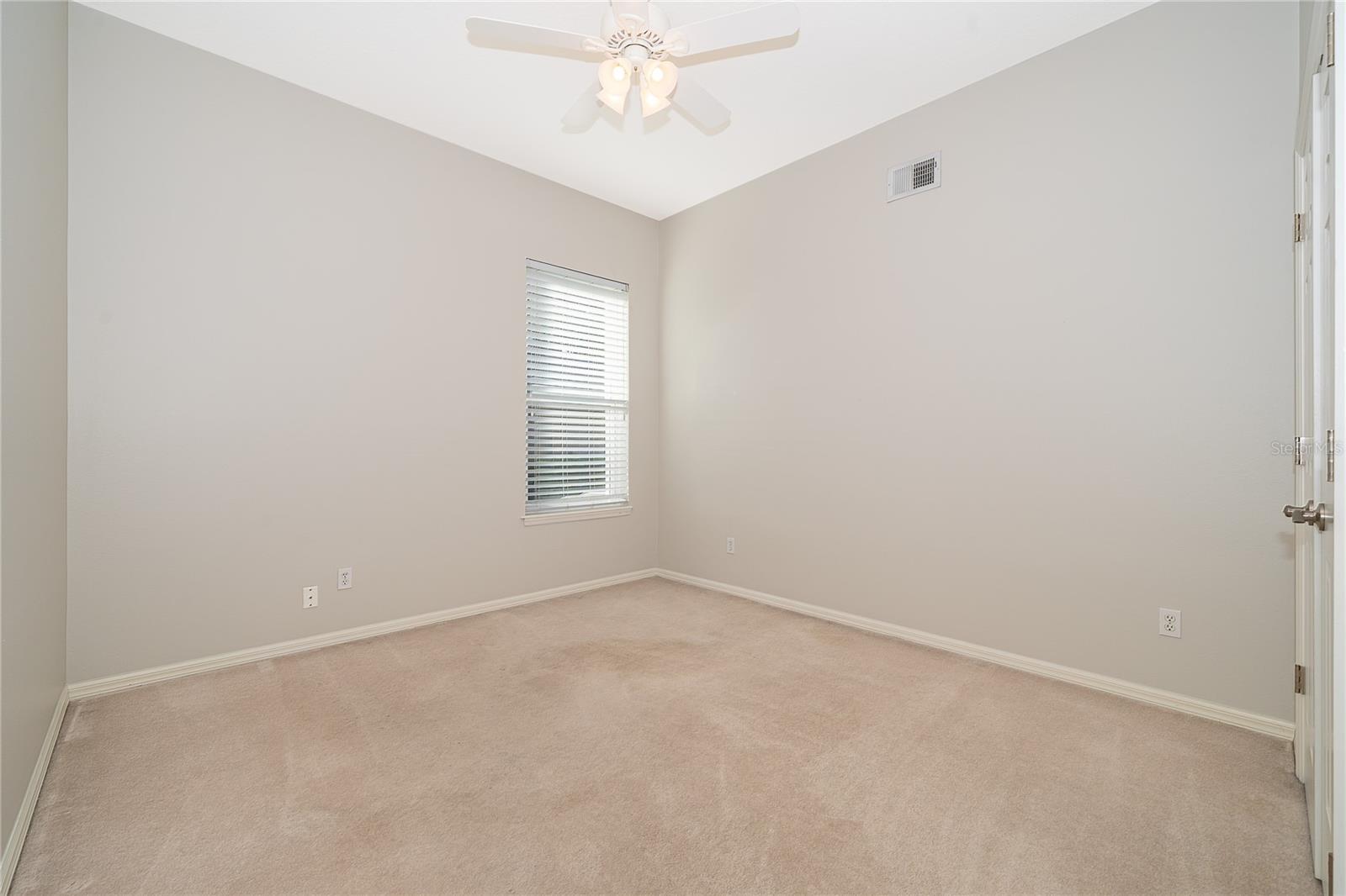 Image 27 of 46 For 721 Hupa Court