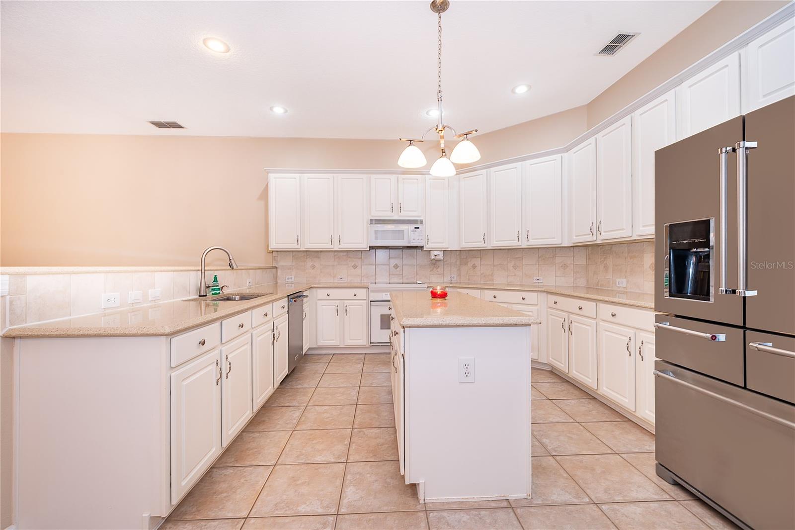 Image 5 of 46 For 721 Hupa Court