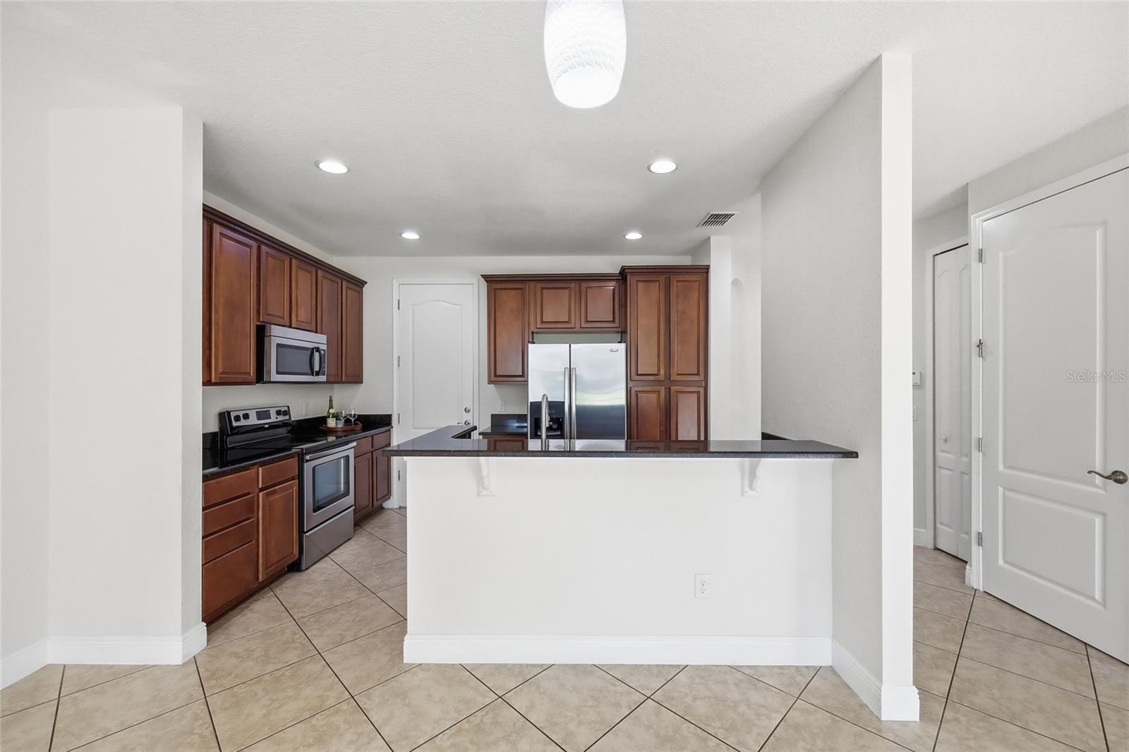 Image 9 of 37 For 8057 Prestbury Drive