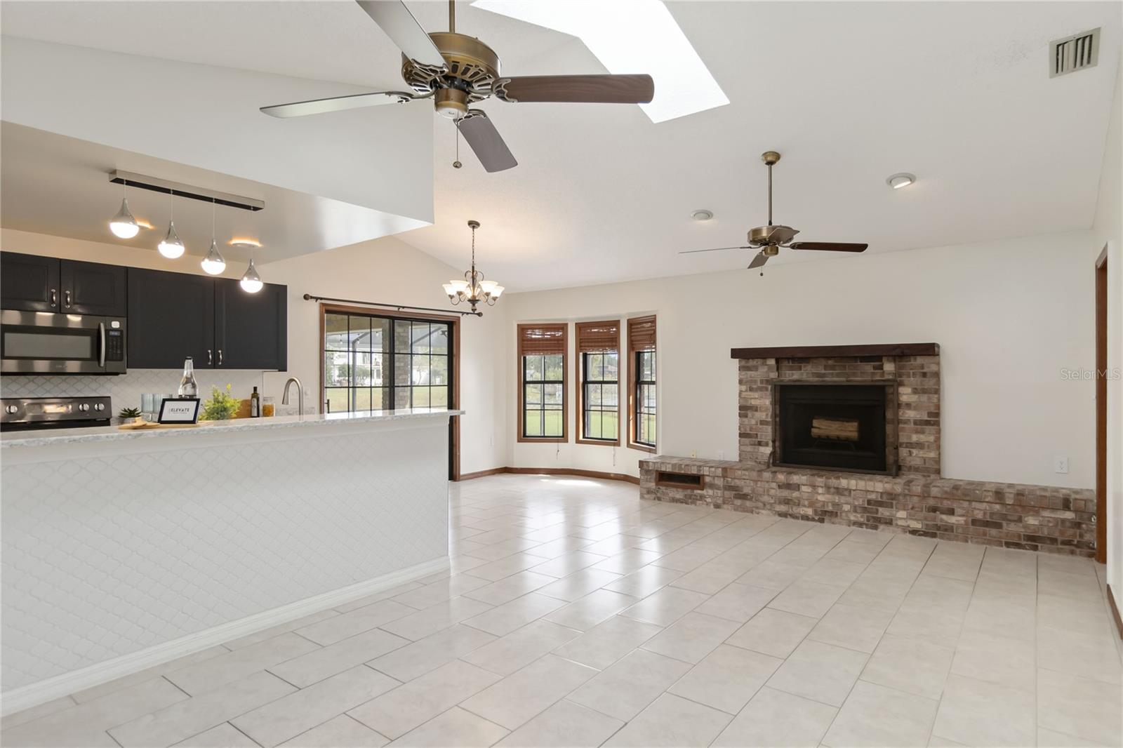 Image 14 of 34 For 2375 Salem Drive