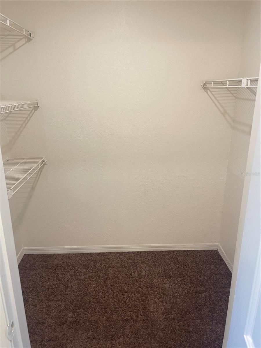 Image 21 of 32 For 3210 Clubside Drive 3210