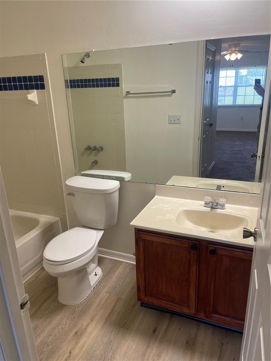 Image 23 of 32 For 3210 Clubside Drive 3210