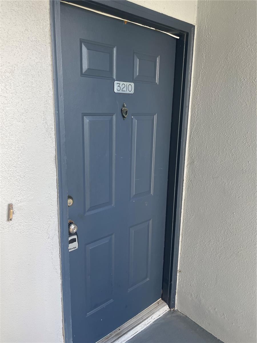 Image 3 of 32 For 3210 Clubside Drive 3210