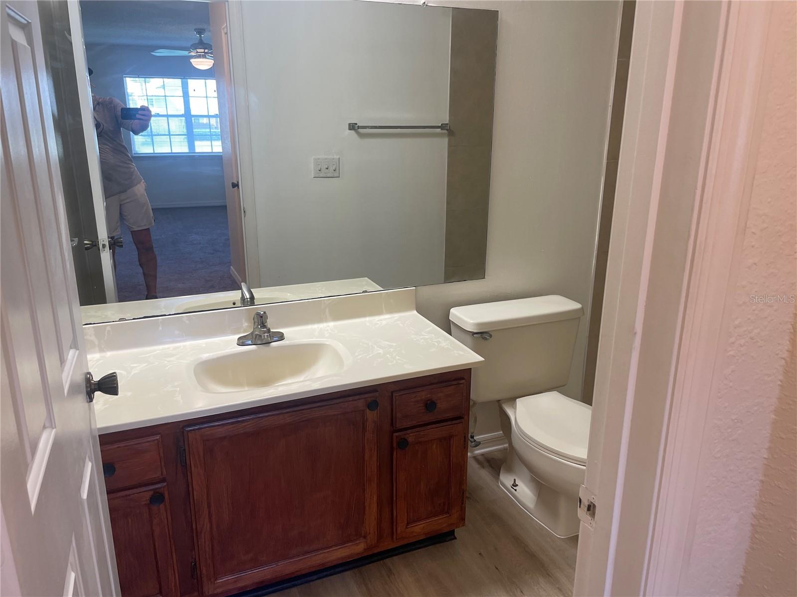 Image 32 of 32 For 3210 Clubside Drive 3210