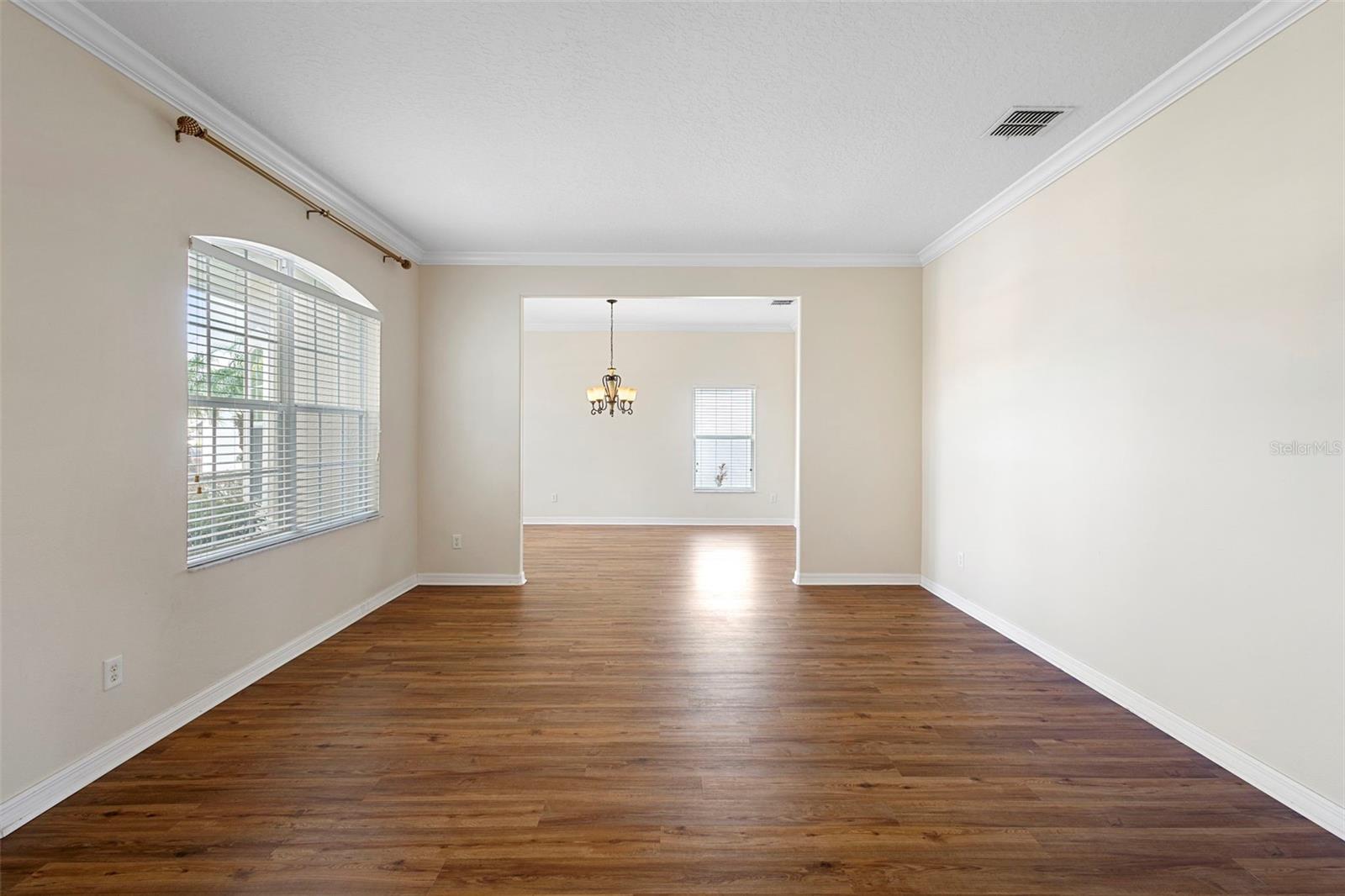 Image 13 of 51 For 15412 Grand Haven Drive