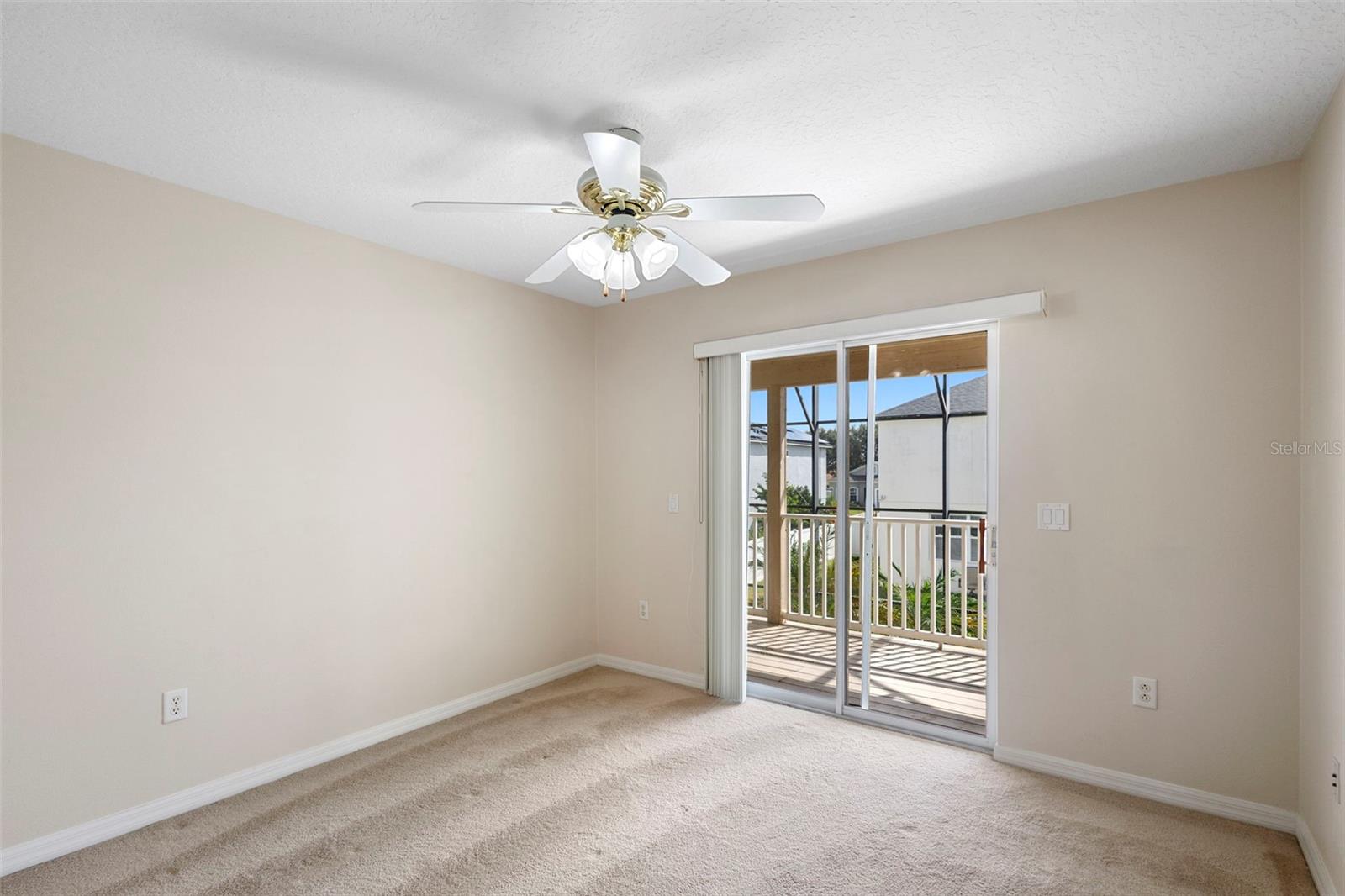 Image 23 of 51 For 15412 Grand Haven Drive