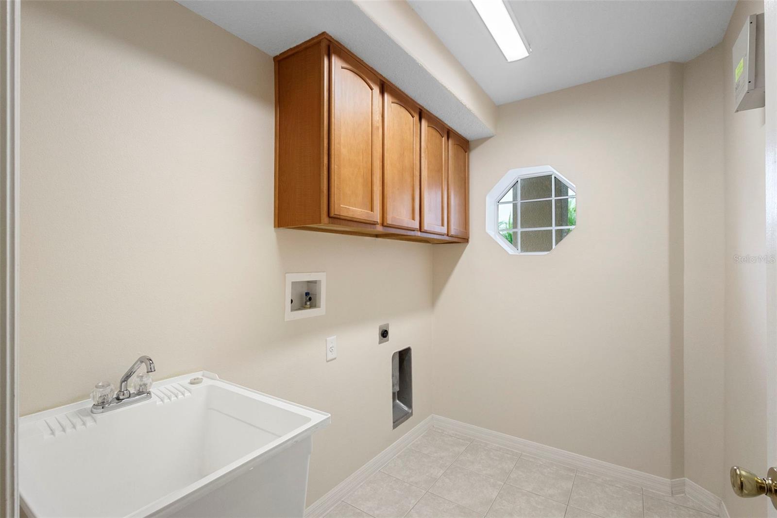 Image 32 of 51 For 15412 Grand Haven Drive