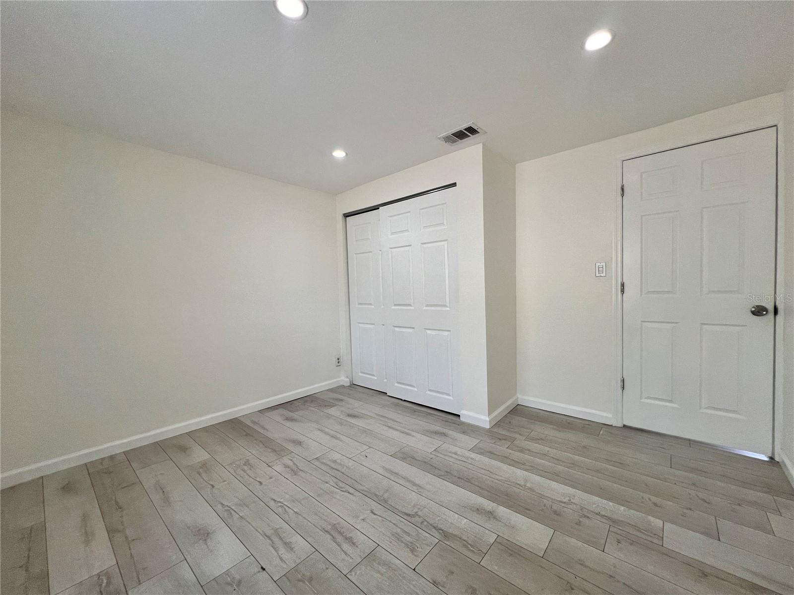Image 14 of 25 For 1716 Nassau Street
