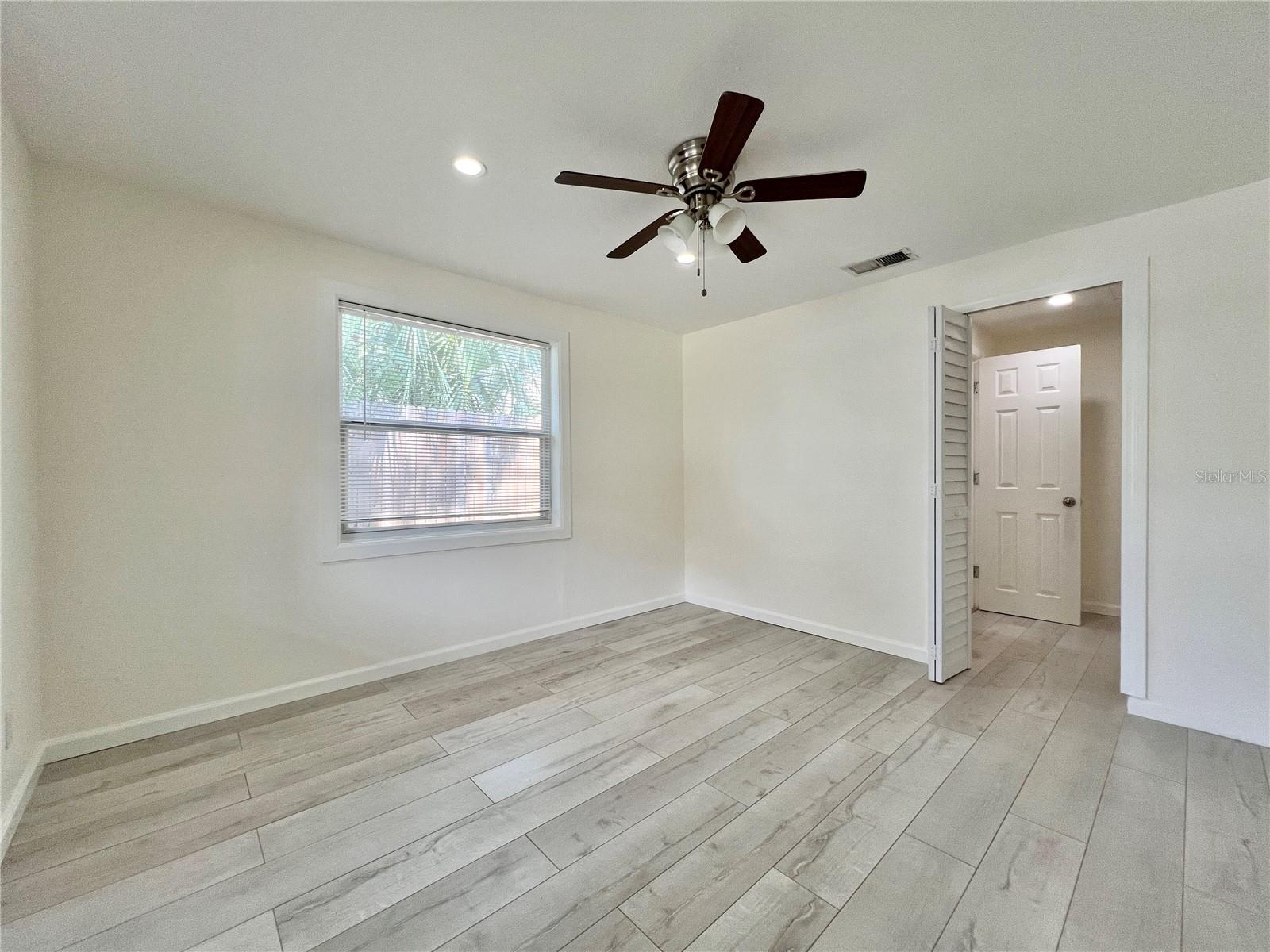 Image 16 of 25 For 1716 Nassau Street