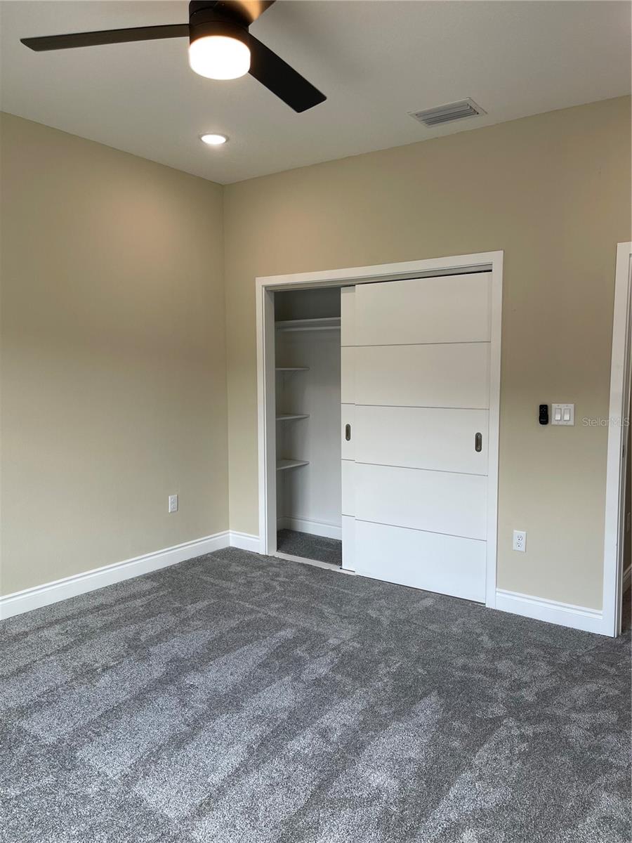 Image 22 of 42 For 1810 Brentwood Court