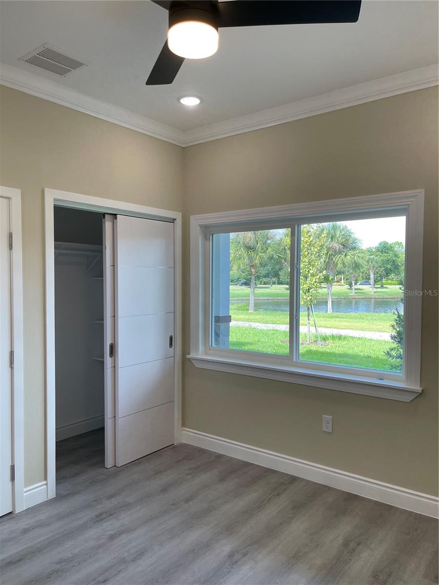 Image 32 of 42 For 1810 Brentwood Court