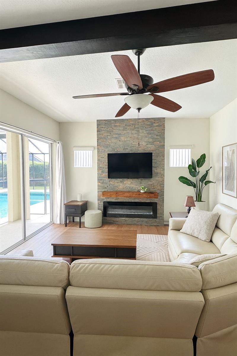 Image 13 of 36 For 946 Tuscan Hills Boulevard