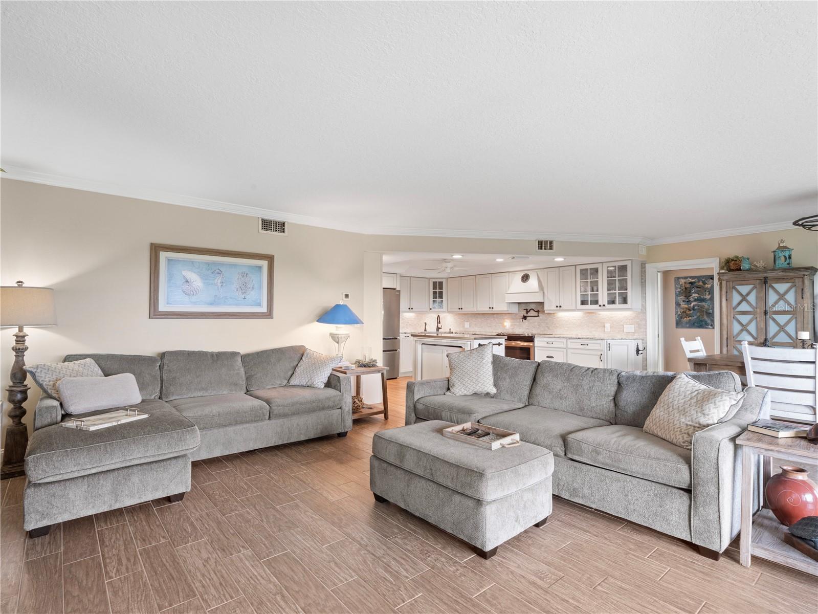 Image 12 of 29 For 650 Atlantic Avenue 103