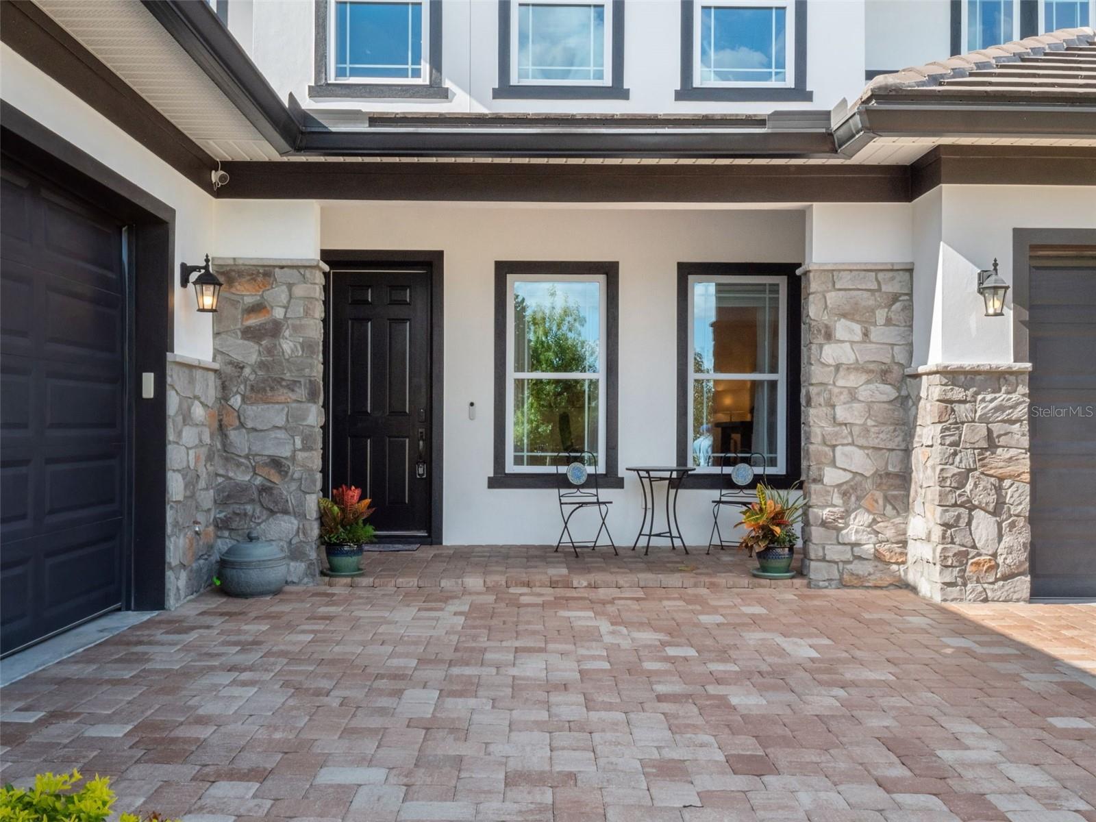 Image 16 of 84 For 9072 Bradleigh Drive