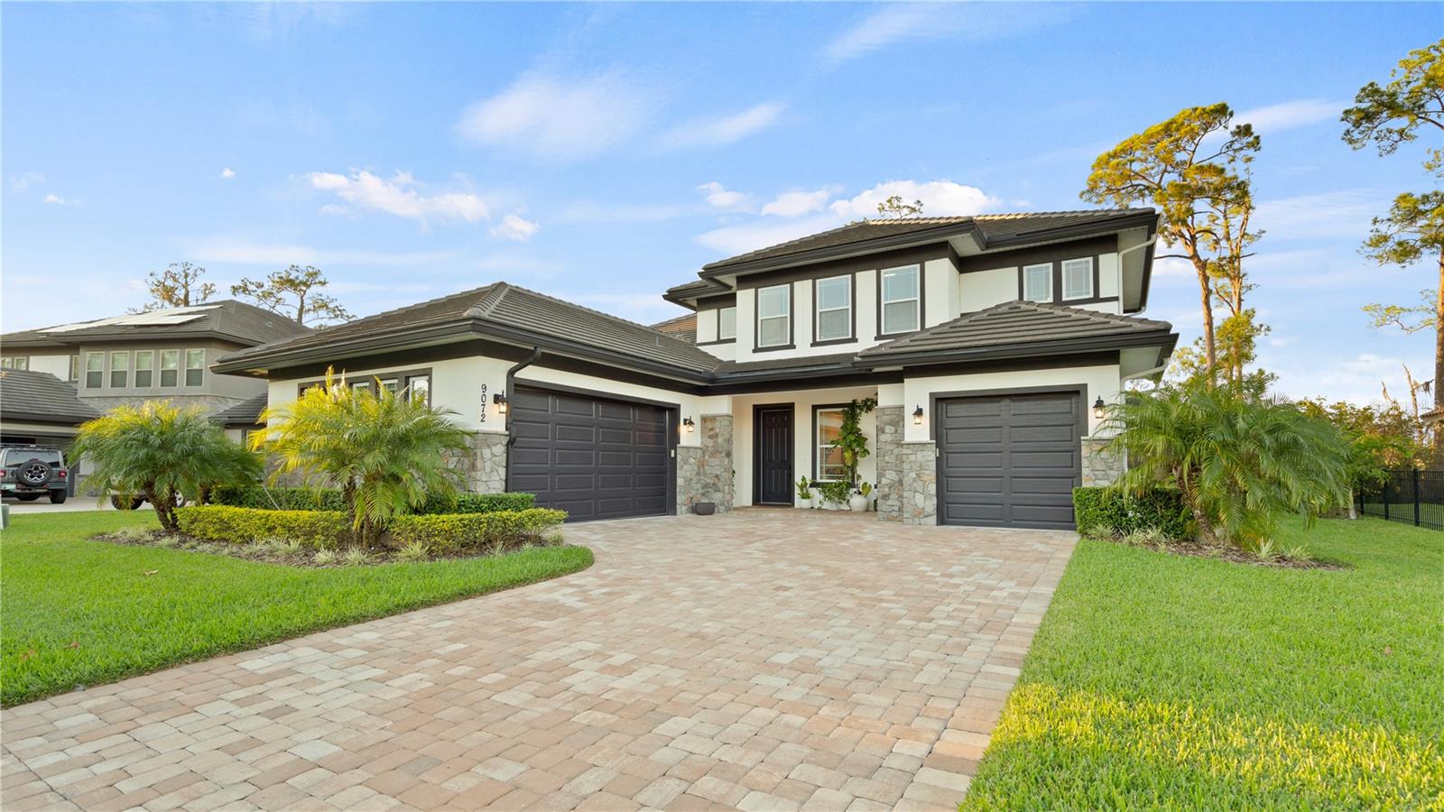 Image 3 of 15 For 9072 Bradleigh Drive