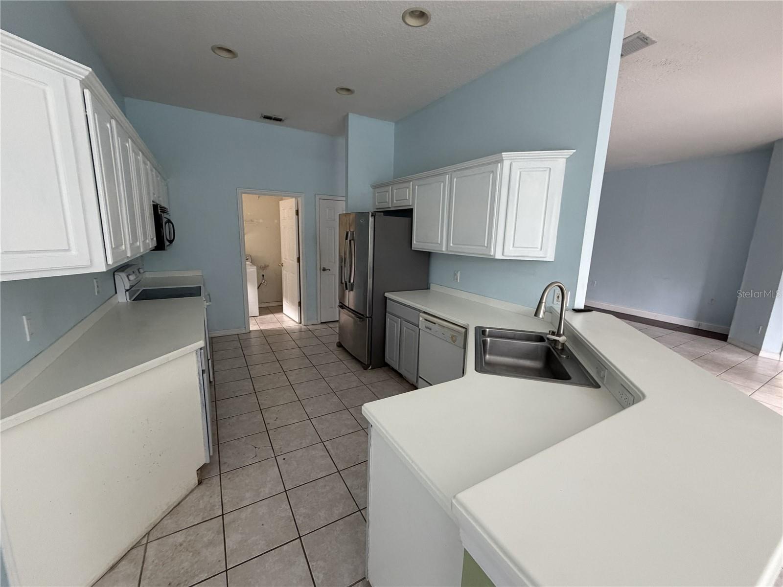 Image 11 of 31 For 1756 Cherry Ridge Drive