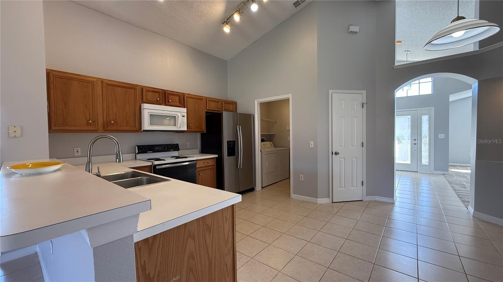 Image 12 of 40 For 7965 Golden Pond Court