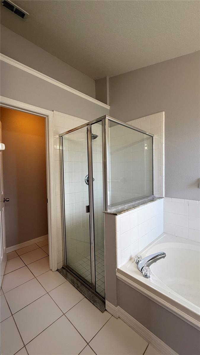 Image 25 of 40 For 7965 Golden Pond Court
