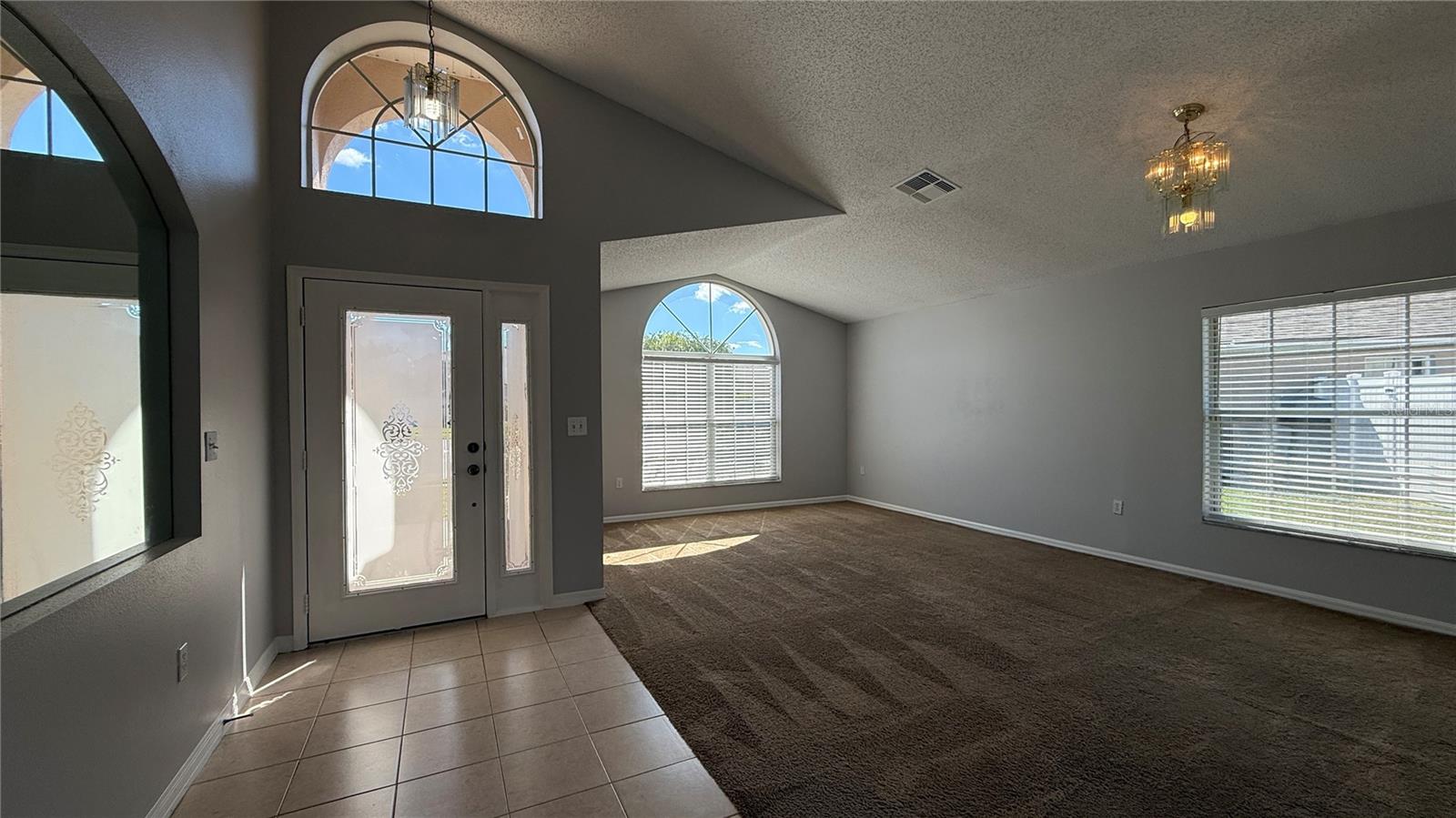 Image 6 of 40 For 7965 Golden Pond Court