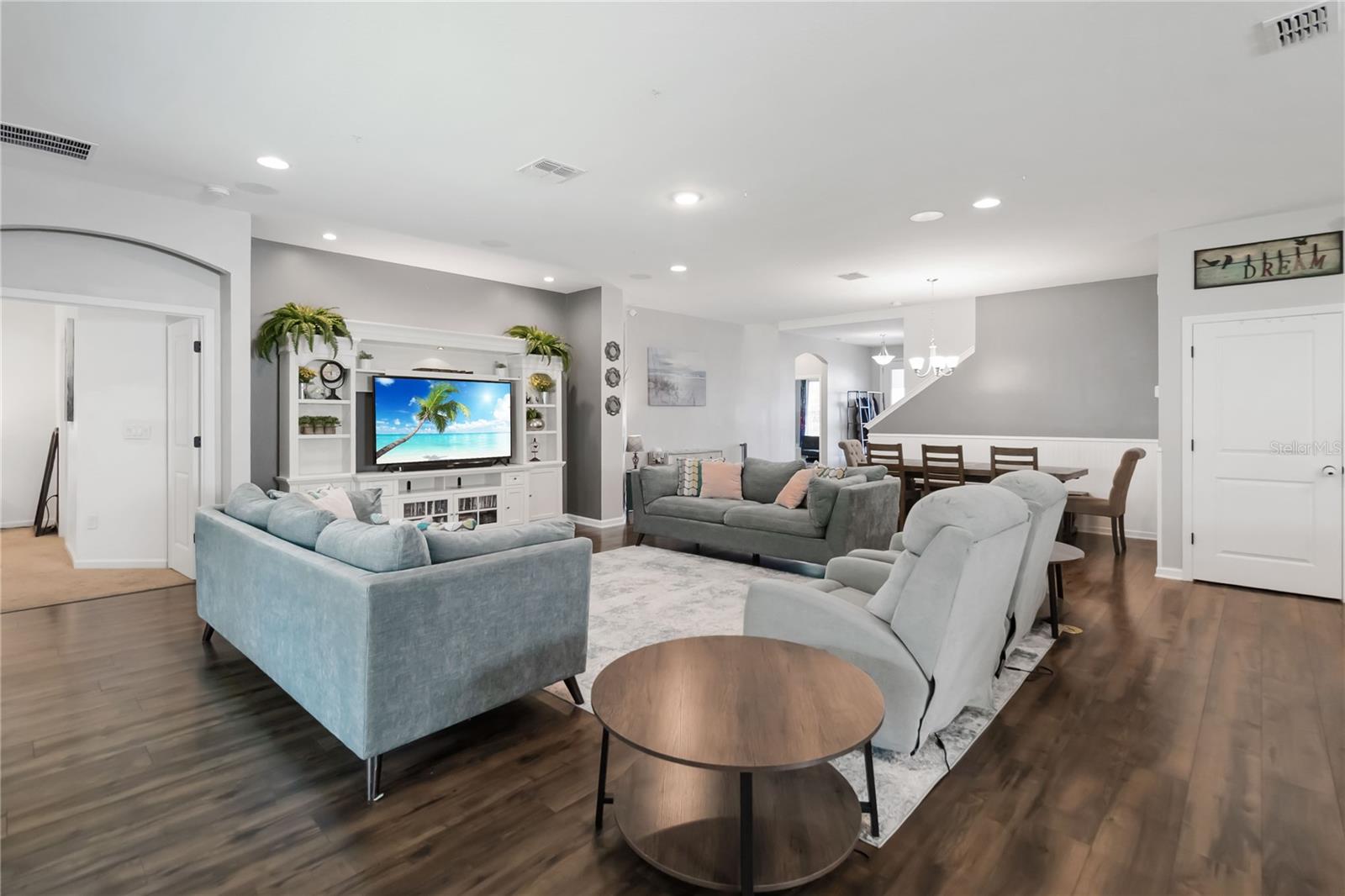 Image 7 of 44 For 1265 Blarney Street