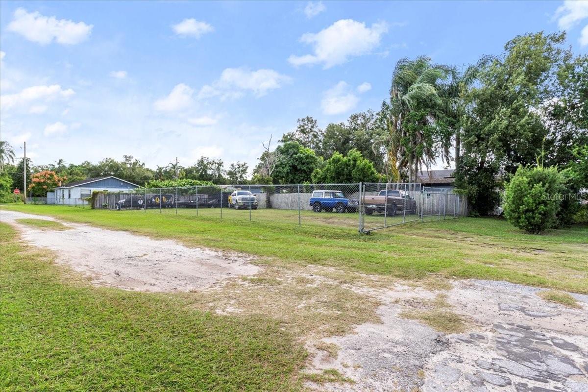 Image 3 of 6 For 1225 Susannah Blvd