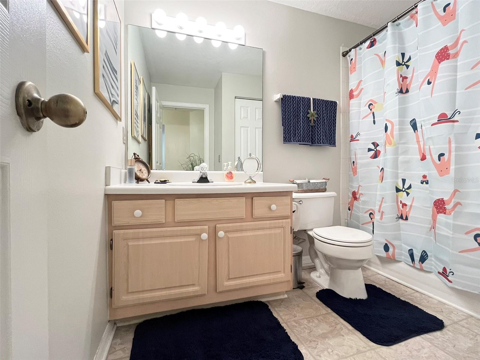 Image 13 of 14 For 1969 Summer Club Drive 201